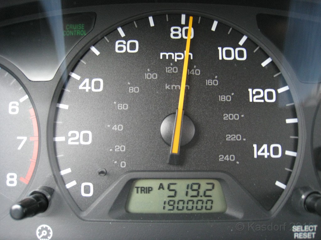 Indy Mini-Marathon 2010 460.jpg - On the drive back home the 2000 Honda Accord turned over to the 190,000 mark.